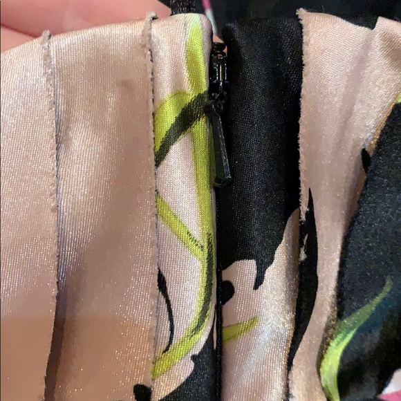 JS COLLECTION DRESS - Picture 4 of 8